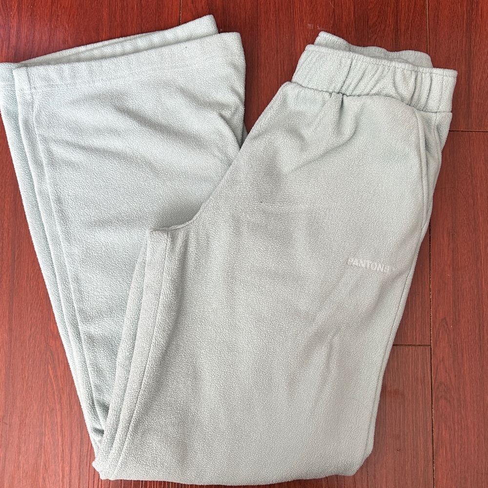 Forever 21 Light Gray Fleece Joggers